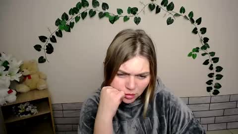 Snapshot of magic_katarina_ chatting on January 16, 2025, 9:05 am magic_katarina_ online show from January 16, 2025, 9:05 am