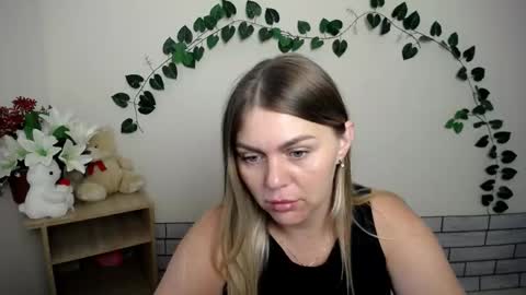 Snapshot of magic_katarina_ chatting on September 12, 2025, 6:13 am magic_katarina_ online show from September 12, 2025, 6:13 am