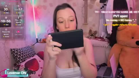 Hello sweet I am Lilly Lets have fun  The show will start around 600 PM GTM or 100 PM GTM  online show from May 4, 2026, 8:16 pm