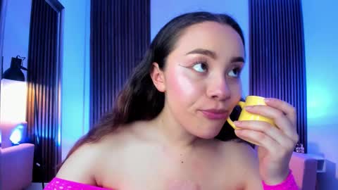 Snapshot of magic_vera chatting on February 18, 2026, 3:30 pm Vera online show from February 18, 2026, 3:30 pm