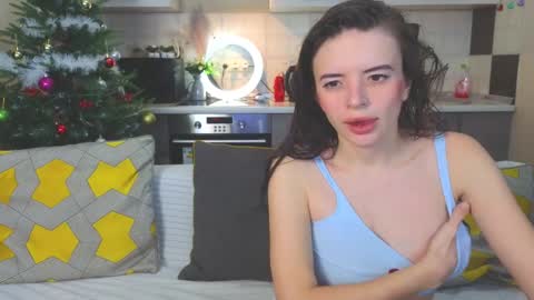 Snapshot of magical_mermaids chatting on December 30, 2024, 1:14 pm Alice online show from December 30, 2024, 1:14 pm