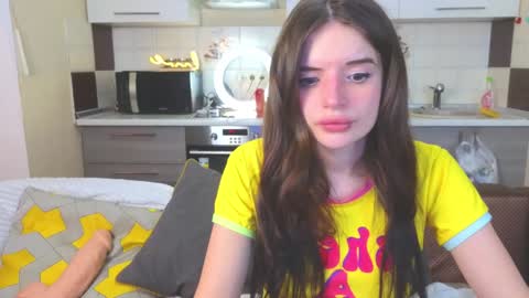 Snapshot of magical_mermaids chatting on January 23, 2025, 4:15 pm Alice online show from January 23, 2025, 4:15 pm