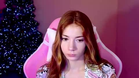 Snapshot of magicladyy chatting on January 5, 2025, 9:25 pm Angel online show from January 5, 2025, 9:25 pm