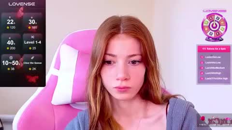 Snapshot of magicladyy chatting on March 9, 2025, 9:46 am Angel online show from March 9, 2025, 9:46 am