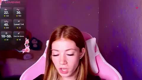 Snapshot of magicladyy chatting on September 10, 2025, 6:41 pm Angel online show from September 10, 2025, 6:41 pm