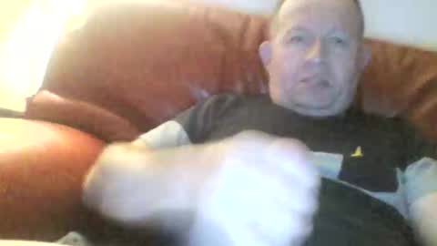 magicman250 online show from November 15, 2025, 5:49 am