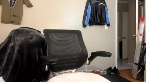 magicmatt online show from January 12, 2025, 1:42 am