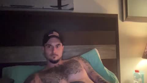 Snapshot of magicmike2424244 chatting on March 6, 2025, 8:52 am magicmike2424244 online show from March 6, 2025, 8:52 am