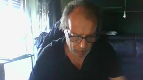 Snapshot of magicomerlino63 chatting on September 18, 2025, 2:30 pm magicomerlino63 online show from September 18, 2025, 2:30 pm