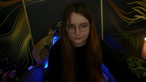 Snapshot of magicpeachhs chatting on January 14, 2025, 1:17 pm Emily online show from January 14, 2025, 1:17 pm