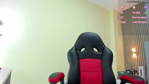 magievans1 online show from November 14, 2025, 12:37 pm