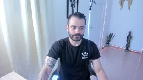     online show from December 28, 2024, 9:19 pm