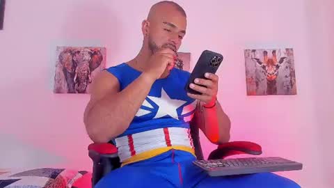 Snapshot of magnusclark chatting on July 4, 2026, 1:17 pm Magnusclark online show from July 4, 2026, 1:17 pm