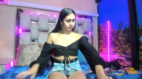 mahiara hot online show from June 17, 2026, 1:01 pm