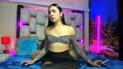 mahiara hot online show from June 21, 2026, 2:52 pm