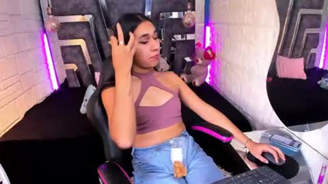 mahiara hot online show from July 28, 2026, 12:48 pm