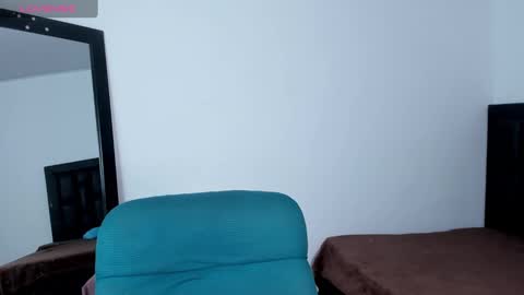 Snapshot of maia_davies chatting on March 5, 2025, 2:34 pm Maia online show from March 5, 2025, 2:34 pm