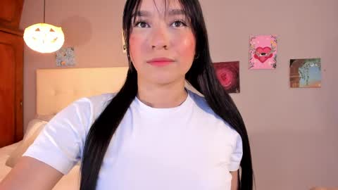 Snapshot of maia_w10 chatting on April 28, 2026, 12:10 pm Maia online show from April 28, 2026, 12:10 pm