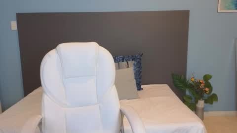 Snapshot of maiaa_ruiz chatting on February 24, 2025, 1:10 pm Maiaa Ruiz online show from February 24, 2025, 1:10 pm