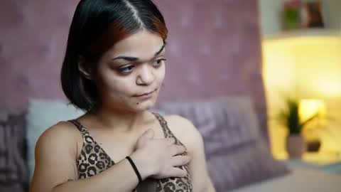  Maia  online show from February 10, 2026, 8:57 pm