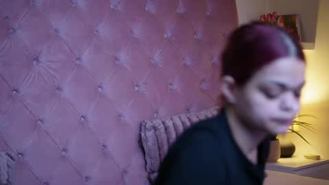  Maia  online show from April 14, 2026, 8:59 pm