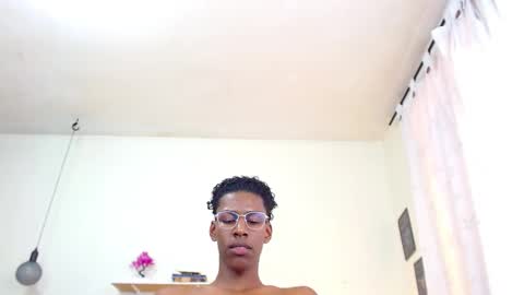 Snapshot of maiki18 chatting on January 31, 2025, 8:12 pm I am Maik online show from January 31, 2025, 8:12 pm