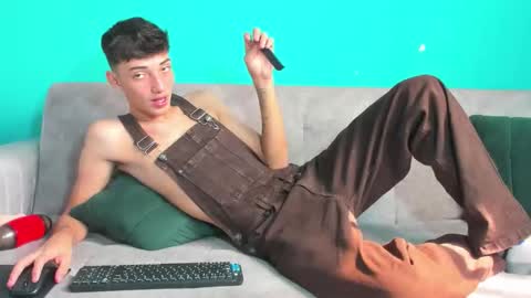 Maikol online show from February 12, 2026, 3:18 pm