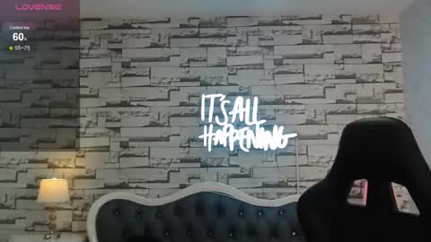 Maily online show from October 16, 2025, 2:56 am