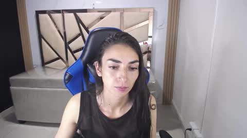 Maily online show from December 5, 2025, 3:26 am