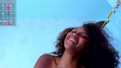 Mailyn online show from December 18, 2024, 2:32 am