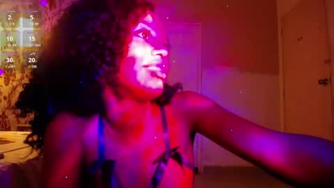 Snapshot of mailyn_er chatting on May 18, 2026, 8:47 pm Mailyn online show from May 18, 2026, 8:47 pm