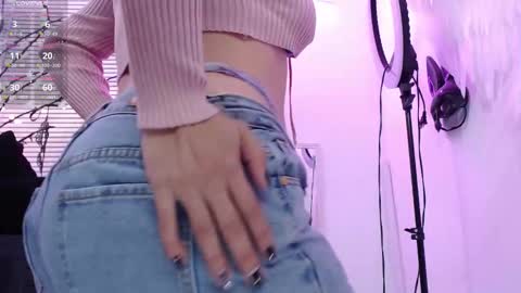 Maily online show from October 27, 2025, 8:24 pm