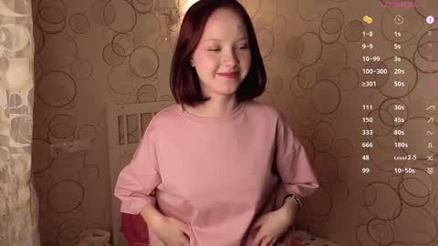 Snapshot of maisiemiller chatting on October 31, 2025, 1:01 pm Maisie online show from October 31, 2025, 1:01 pm