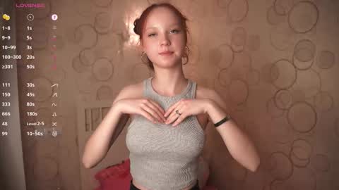 Snapshot of maisiemiller chatting on November 14, 2025, 1:21 pm Maisie online show from November 14, 2025, 1:21 pm