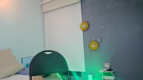   Lauu online show from February 20, 2026, 12:18 am