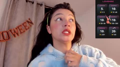 maitte_love online show from October 8, 2025, 10:02 am