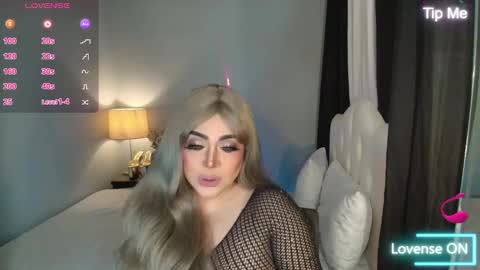 majestydannaxx online show from November 22, 2025, 4:33 am