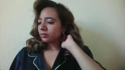 majo_gomezz online show from October 22, 2025, 4:18 pm
