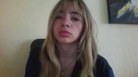 majo_gomezz online show from March 5, 2026, 5:53 pm
