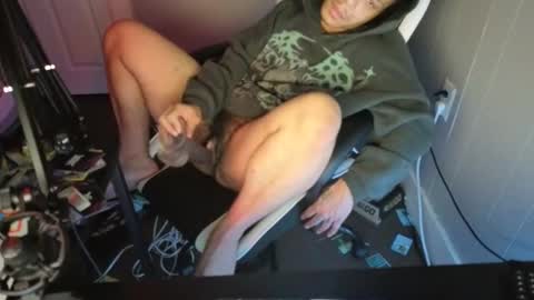 mak online show from April 20, 2026, 7:55 am