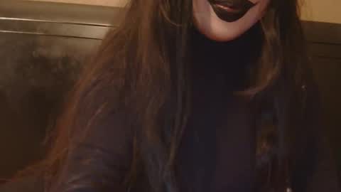 Snapshot of makaylarubi chatting on October 15, 2025, 9:37 pm Makayla online show from October 15, 2025, 9:37 pm