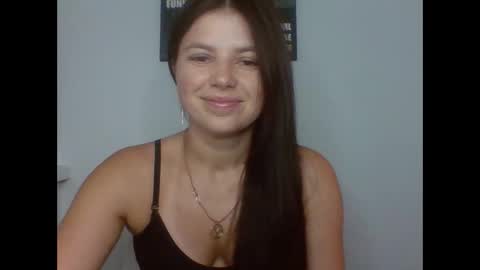 Snapshot of make_mesmile chatting on September 10, 2025, 5:57 pm make_mesmile online show from September 10, 2025, 5:57 pm