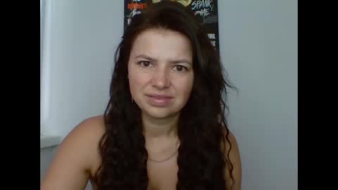 Snapshot of make_mesmile chatting on September 13, 2025, 5:51 am make_mesmile online show from September 13, 2025, 5:51 am