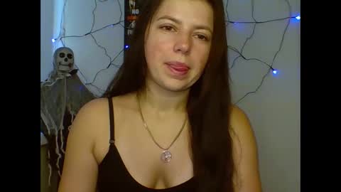 Snapshot of make_mesmile chatting on October 31, 2025, 7:20 am make_mesmile online show from October 31, 2025, 7:20 am