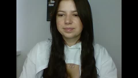 Snapshot of make_mesmile chatting on November 8, 2025, 7:41 am make_mesmile online show from November 8, 2025, 7:41 am