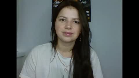 Snapshot of make_mesmile chatting on November 11, 2025, 8:09 pm make_mesmile online show from November 11, 2025, 8:09 pm