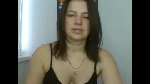 make_mesmile online show from March 24, 2026, 7:24 am