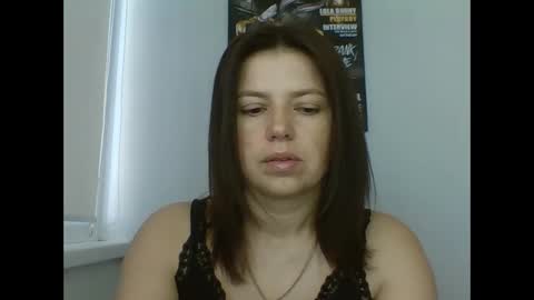 make_mesmile online show from April 20, 2026, 6:16 am