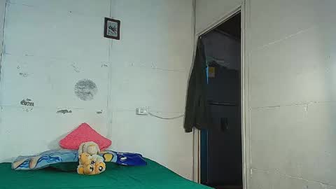 Snapshot of makell_bundchen chatting on May 31, 2026, 11:17 am makell_bundchen online show from May 31, 2026, 11:17 am