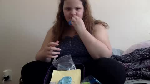 Snapshot of makemesquirt06 chatting on September 24, 2025, 9:51 pm makemesquirt06 online show from September 24, 2025, 9:51 pm